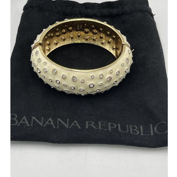 Banana Republic White Cream Enamel Gold Tone Crystal Hinged Women’s Bangle - Picture 1 of 13
